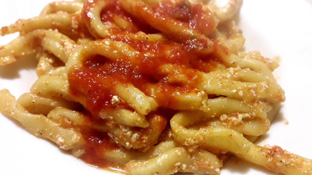 Maccheroni calabresi al sugo