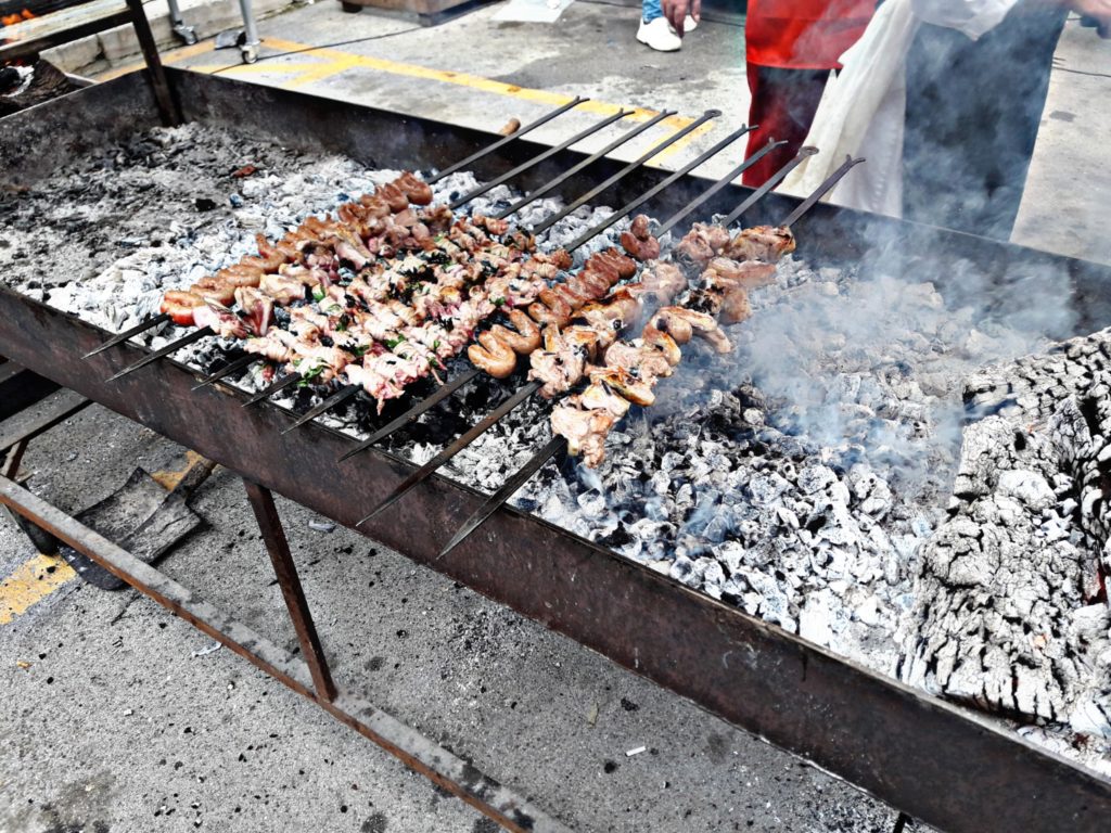 Adelfia carne di agnello alla brace