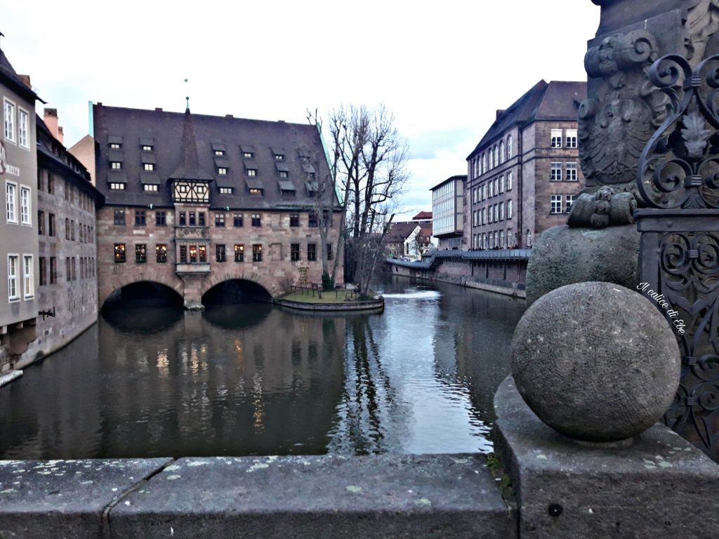 Norimberga, centro storico e fiume Pegnitz 