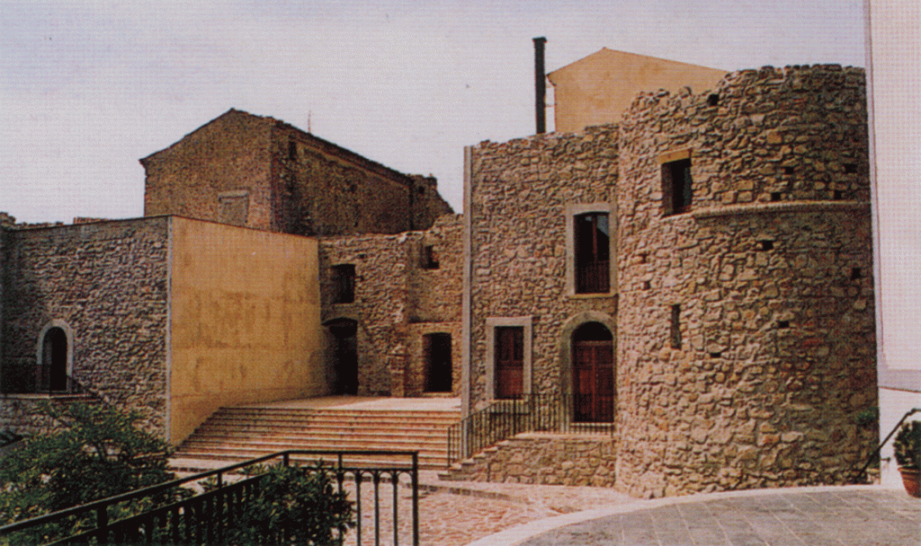 Mandatoriccio castello