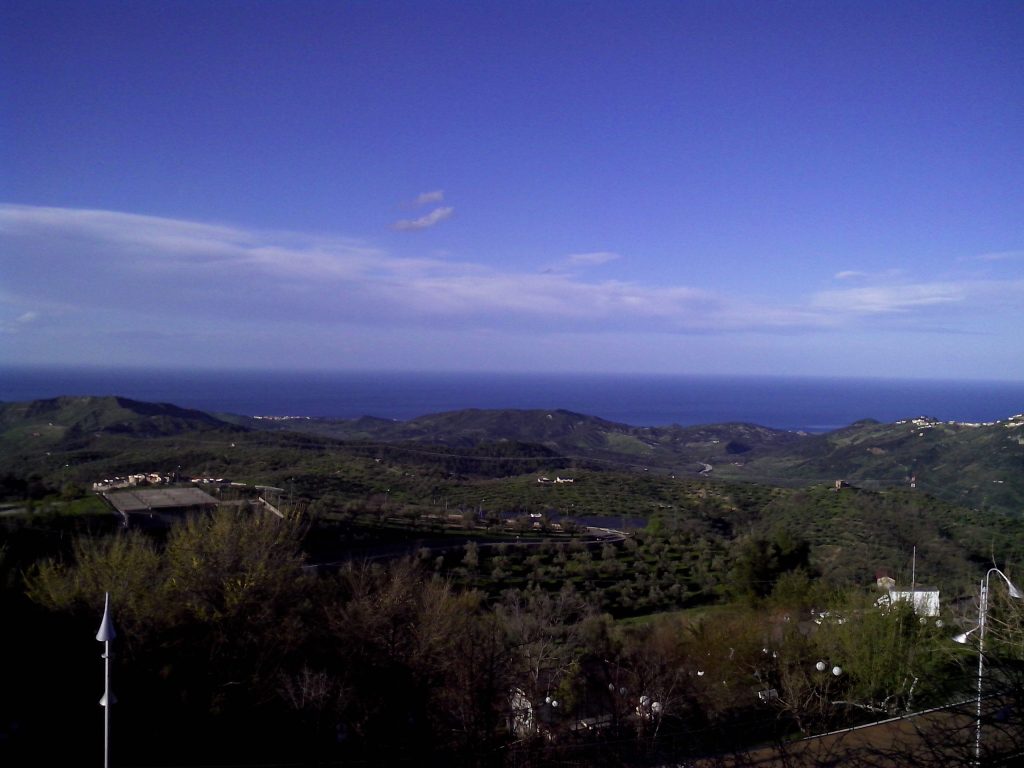 Mandatoriccio vista sul Mar Ionio