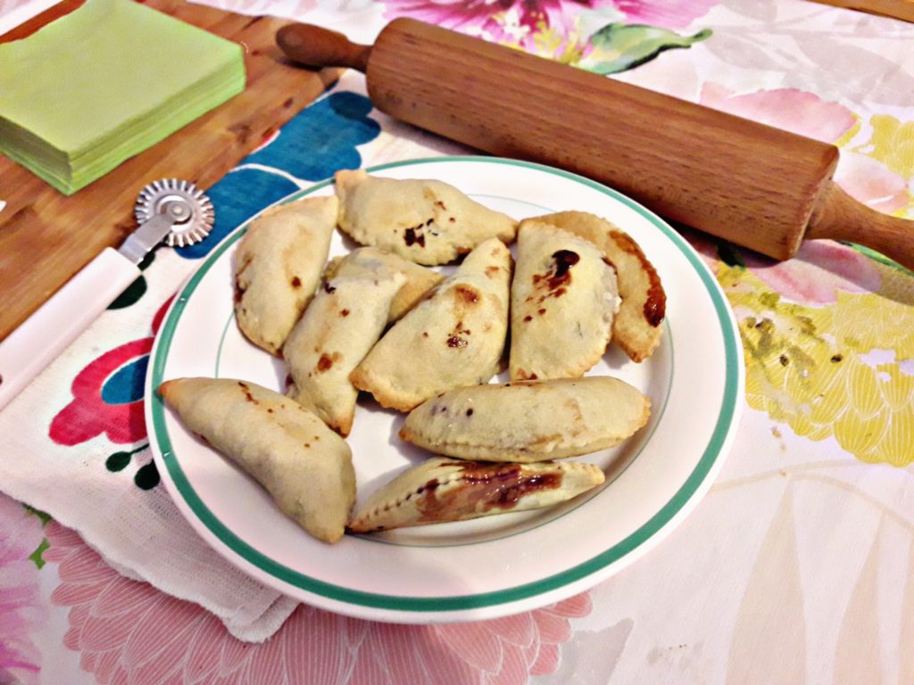 Pastatelle alla marmellata di ciliegie di Conversano (Ba)