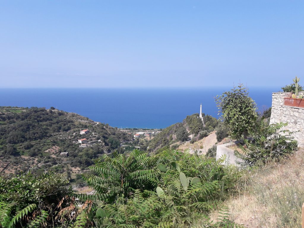 Panorama da Belmonte Calabro (Cs)