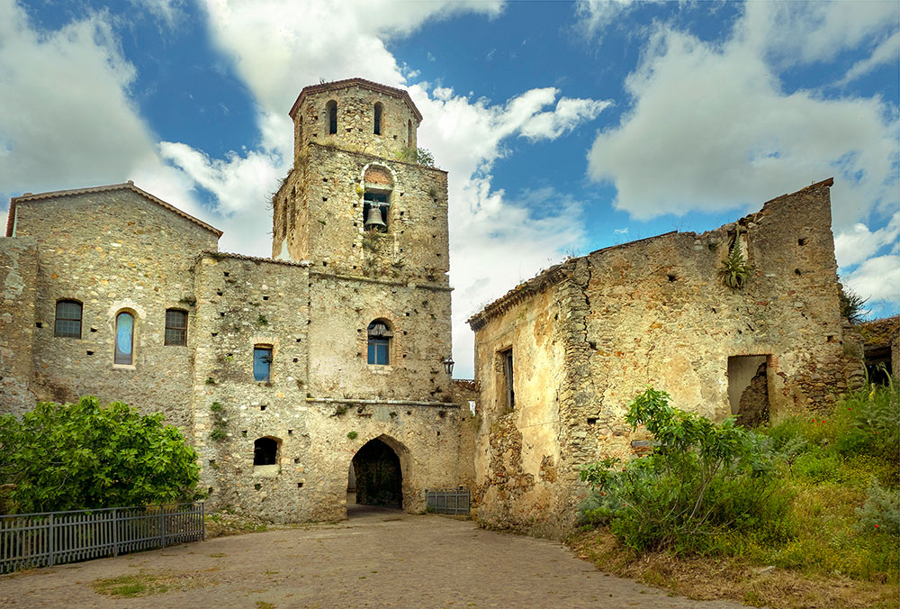 Campana (Cs) Torre Normanna e Chiesa Matrice