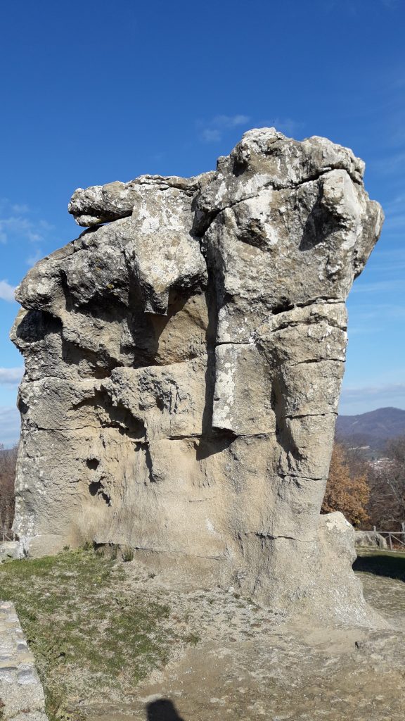 Campana (Cs) l'Elefante di Pietra dell'Incavallicata