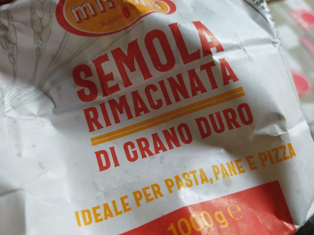 farina di semola di grano duro rimacinata