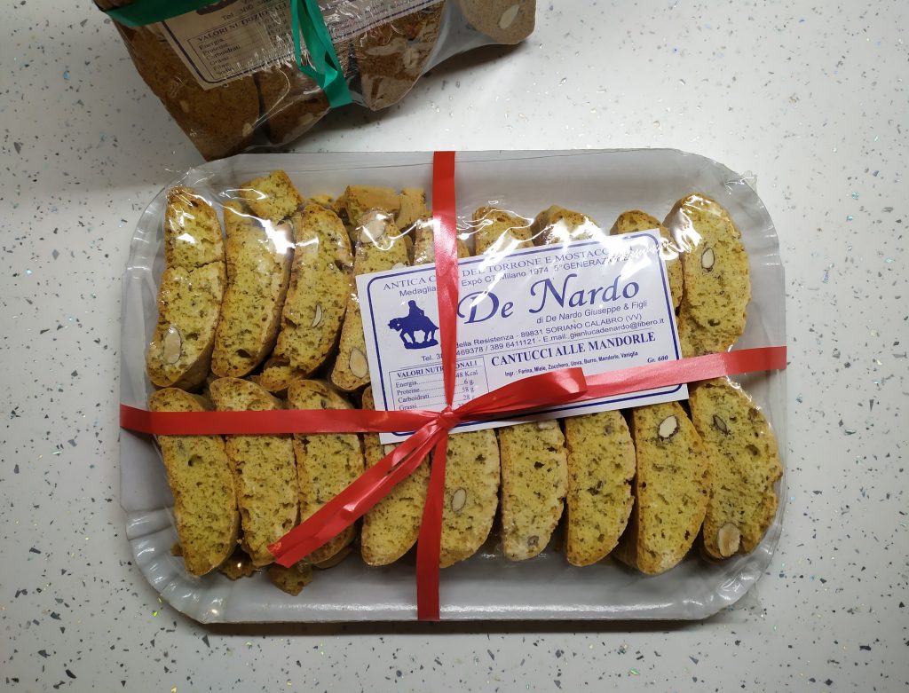 Cantucci alle mandorle De Nardo Soriano Calabro (VV)