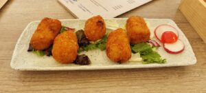 Cosa mangiare a Valencia croquetas de jamon iberico