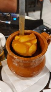 Cosa mangiare a Madrid: fabada de Asturias
