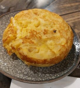 Cosa mangiare a Madrid tortilla de patatas